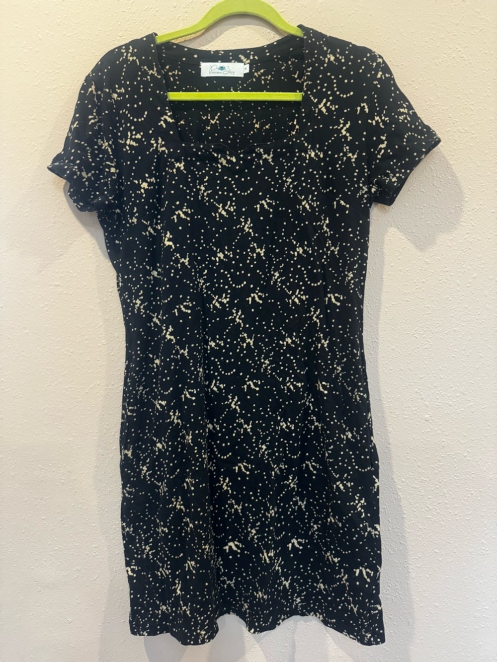 Black and Gold Print Cotton Shift Dress